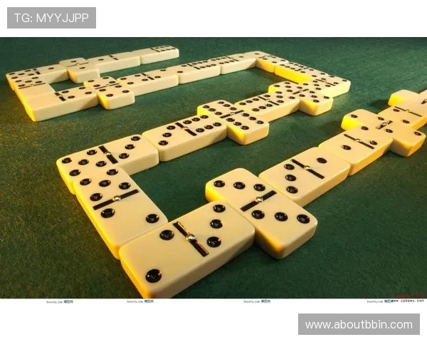 推牌九游戏玩法详解让你轻松掌握赢取大奖的秘诀